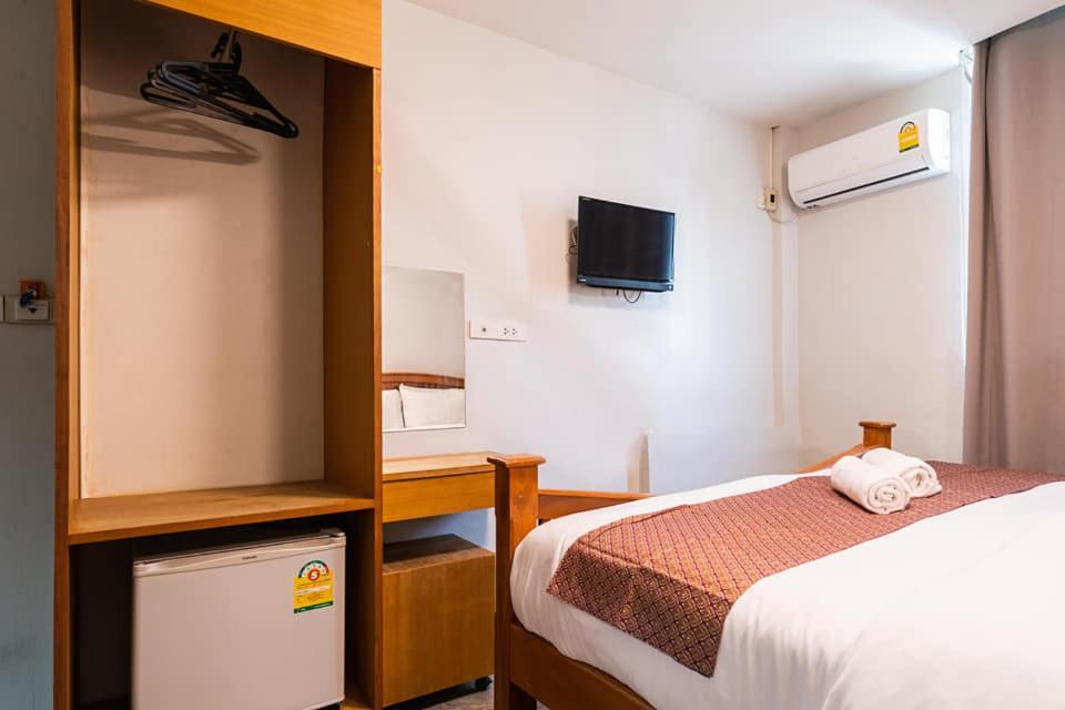 Go Inn Khaosan Road Bkk โกอินน์ ตรอกข้าวสาร Μπανγκόκ Εξωτερικό φωτογραφία